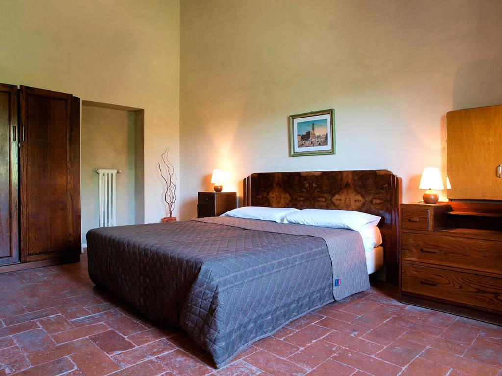 Agriturismo La Moraia Hotel ปอจจิบองซี ภายนอก รูปภาพ